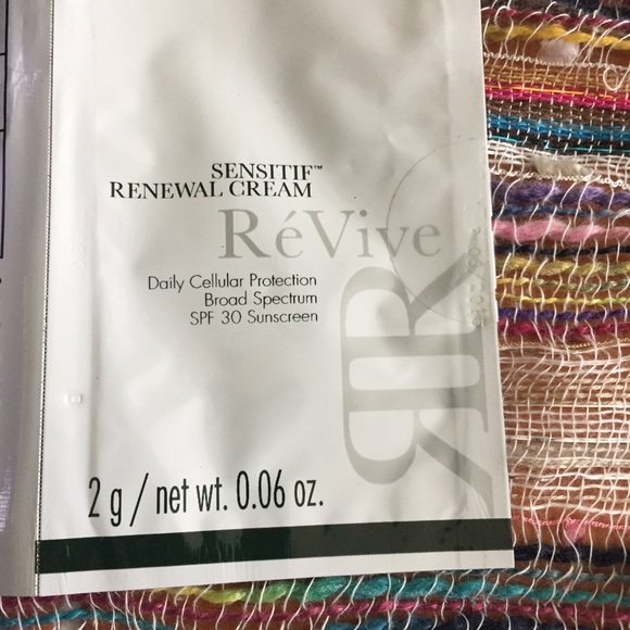 revive sensitif renewal cream