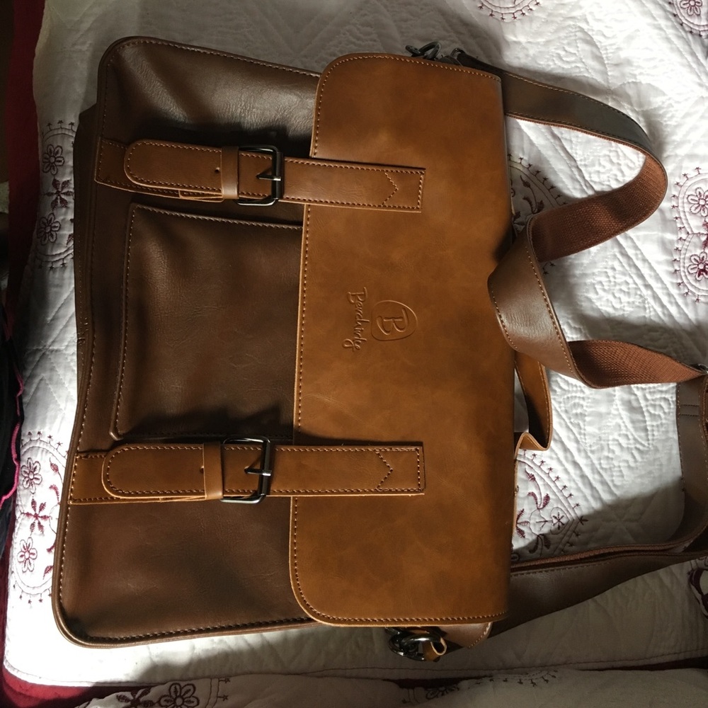 BRAND NEW Brown cross body bag