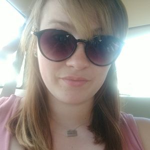 Meet your Posher, Adrian