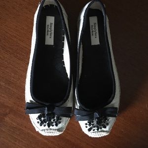 Vera Wang Simply Vera espadrilles size 5