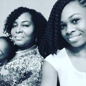 Meet your Posher, Lori