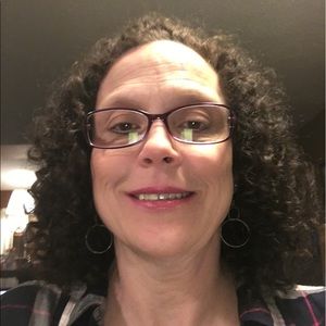 Meet your Posher, Michele