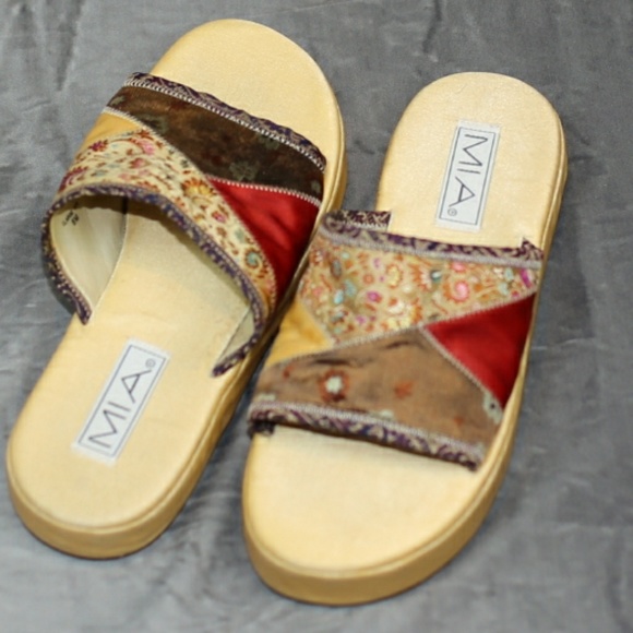 Mia Shoes Shoes - MIA Shoes Clarisse sandals. 8