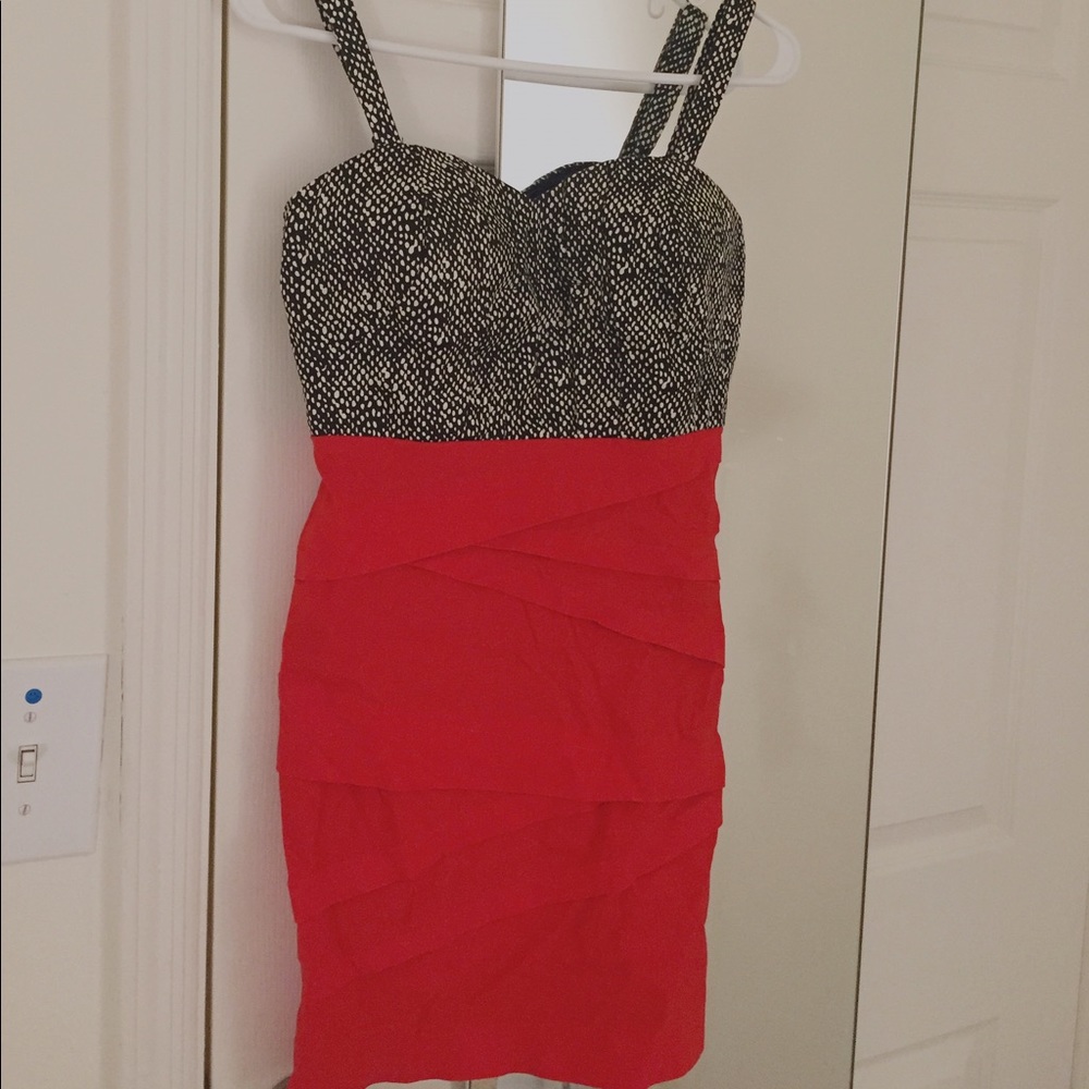 Only: club dress