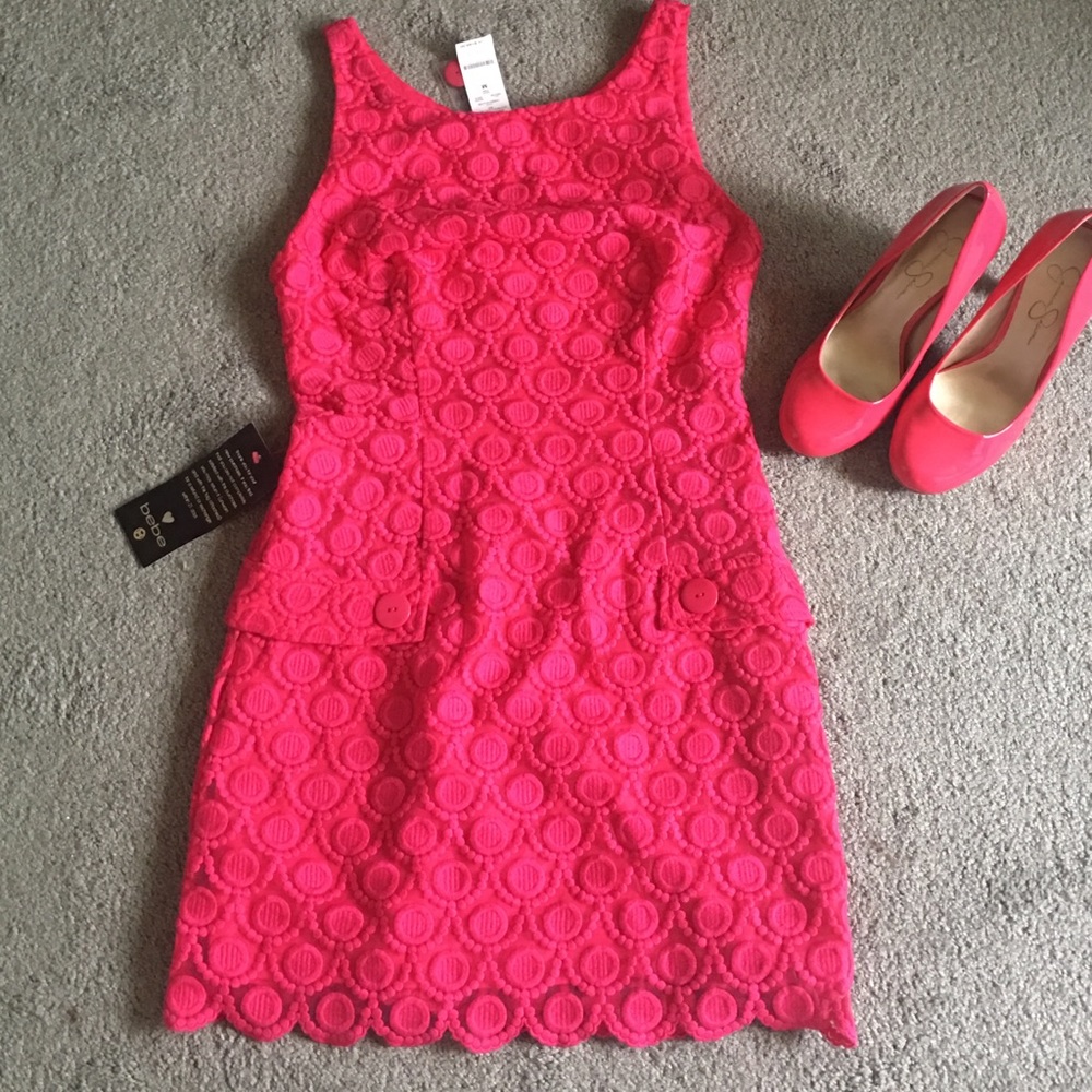 Bebe dress