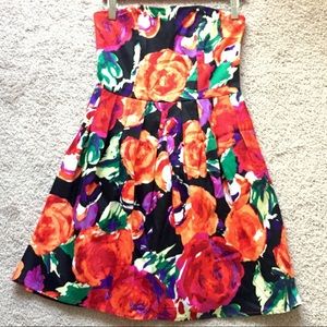 🆕{Francesca's} Red Floral Strapless Sun Dress