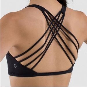 Lululemon free to be wild bra