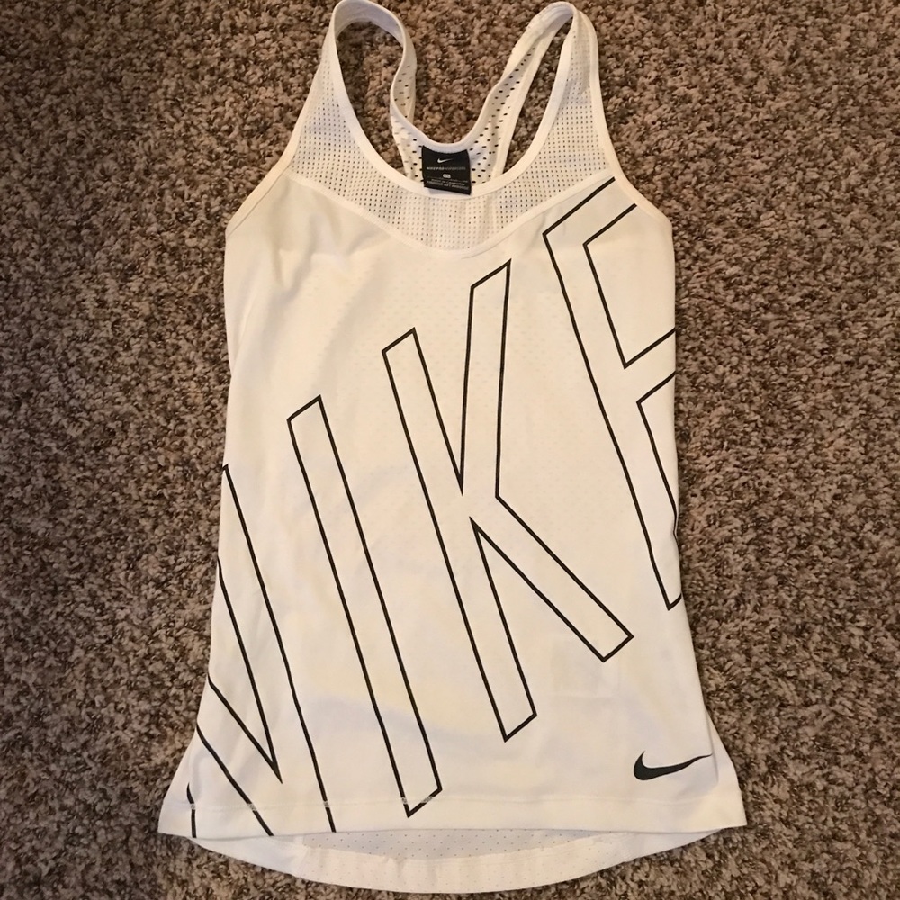 Nike pro hypercool tank top