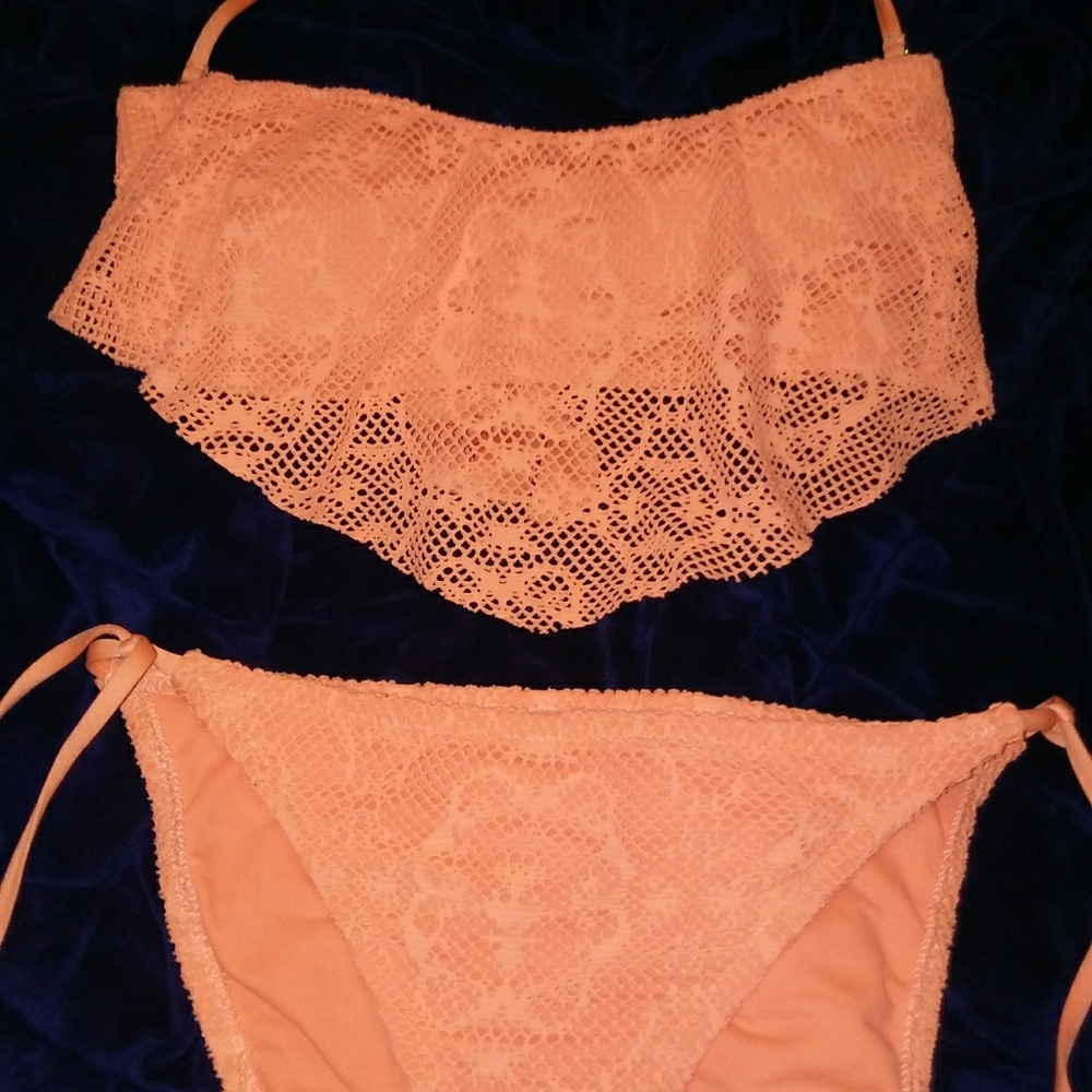 Peach Bikin