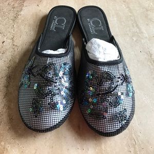 Mesh slippers