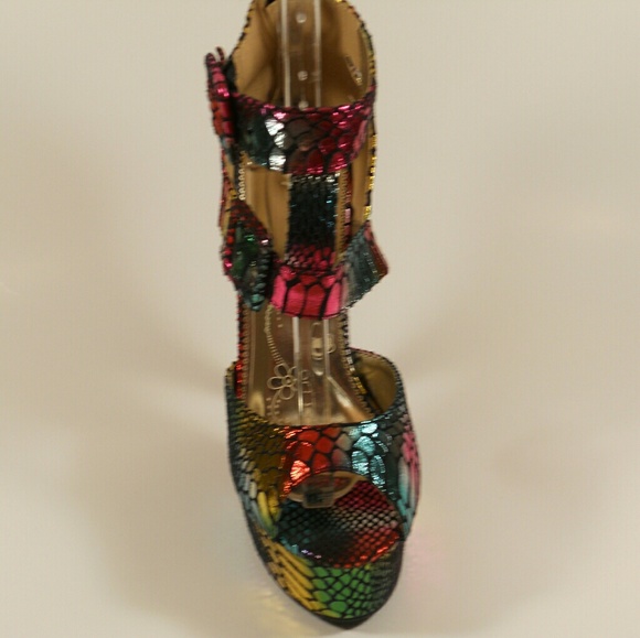 MULTICOLORED SNAKE PRINT HEELS - Picture 4 of 4
