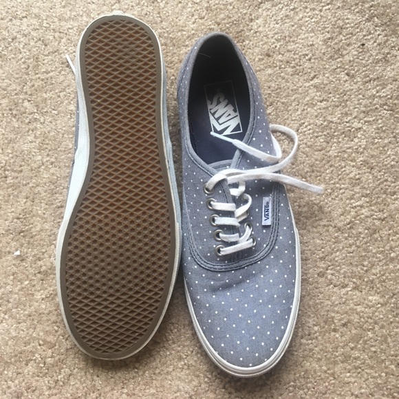 Vans - Picture 3 of 3