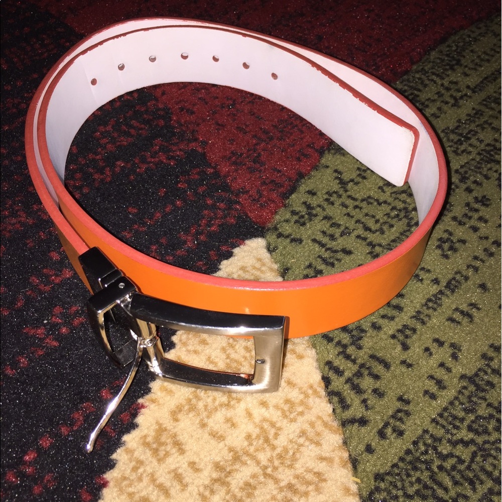 Two reversible golf belts - Picture 1 of 4