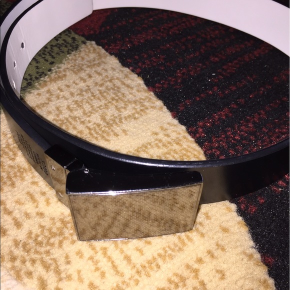 Two reversible golf belts - Picture 2 of 4