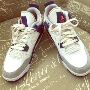 Boys Nike Air Jordan Retro 4
