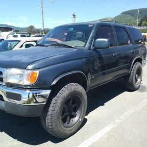 Meet your Posher, Sierra