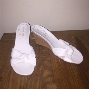 Gianni Bini White Soft Leather Wedges size 9 Women