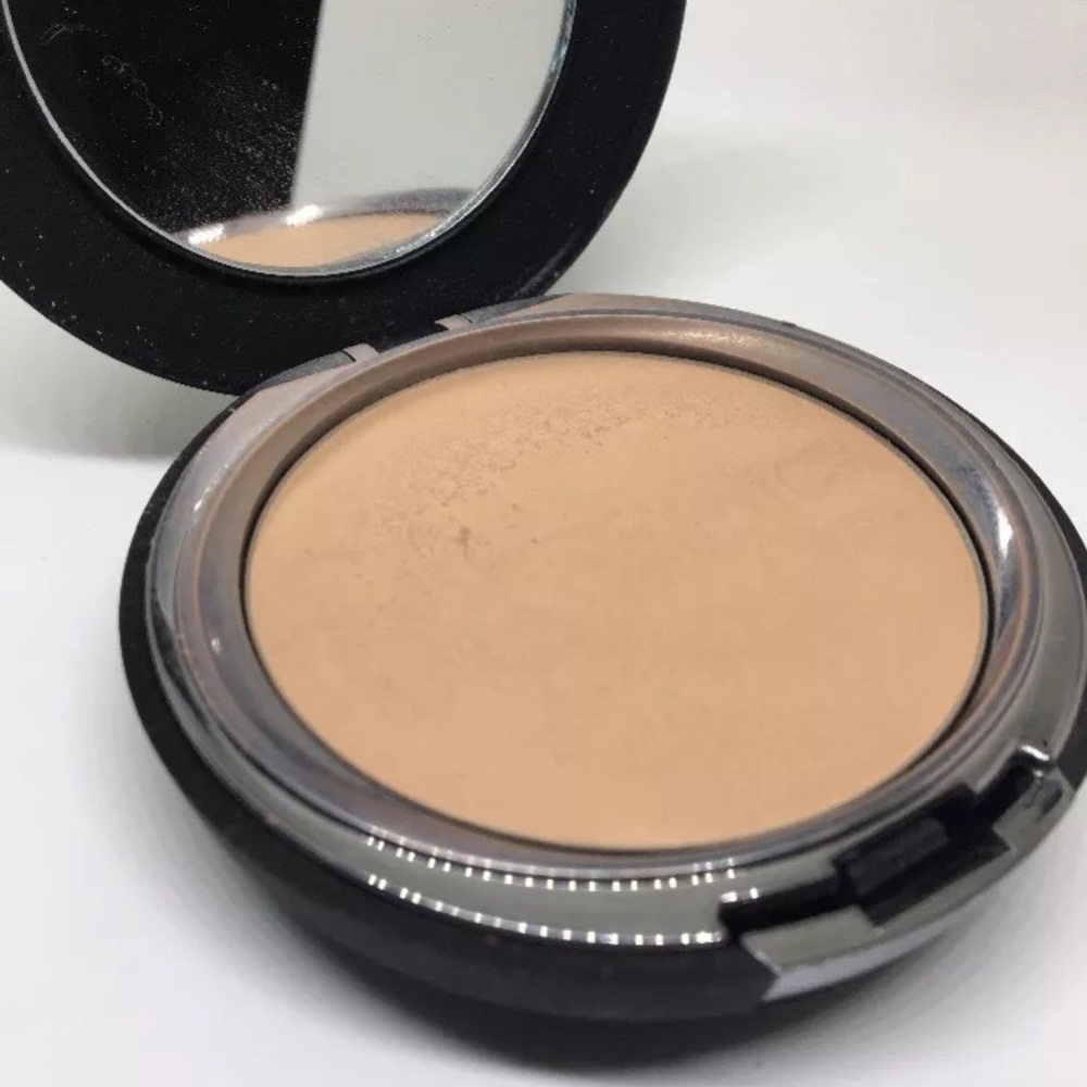 IT Cosmetics Celebration Foundation in Rich