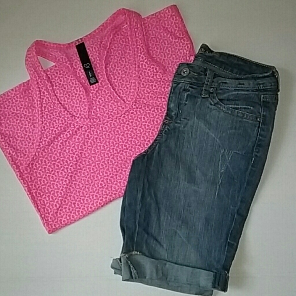 Bermuda & Tank Outfit