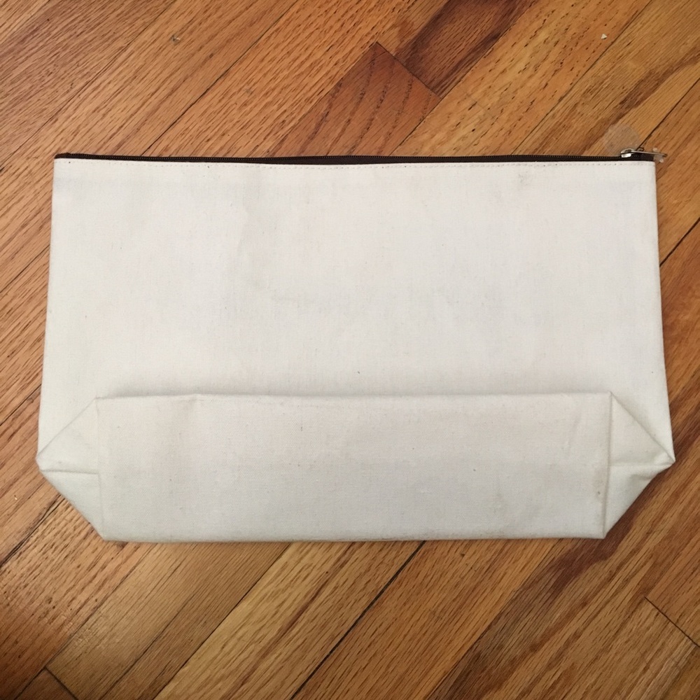 Pouch - Picture 2 of 2