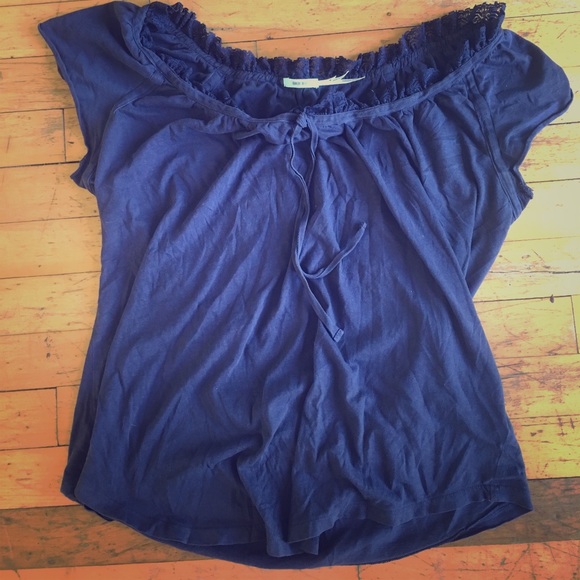 Dark blue short sleeve shirt with lace detailing - Picture 1 of 3