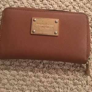 AUTHENTIC Michael Kors wallet