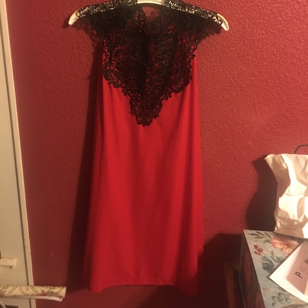 Net black red long dress