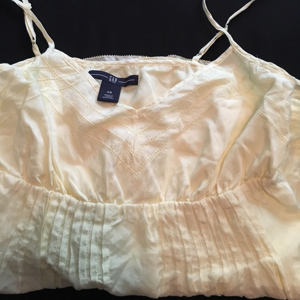 Adjustable GAP yellow tank top