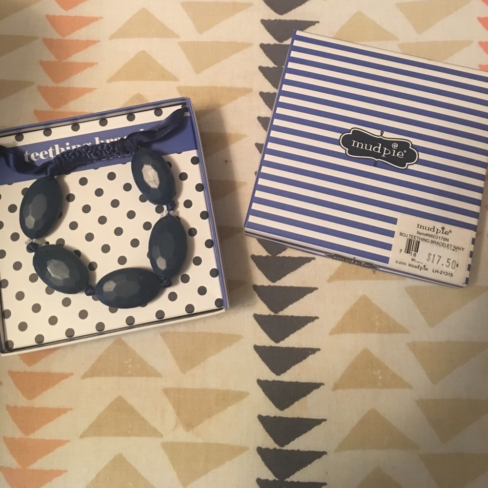 Teething bracelet