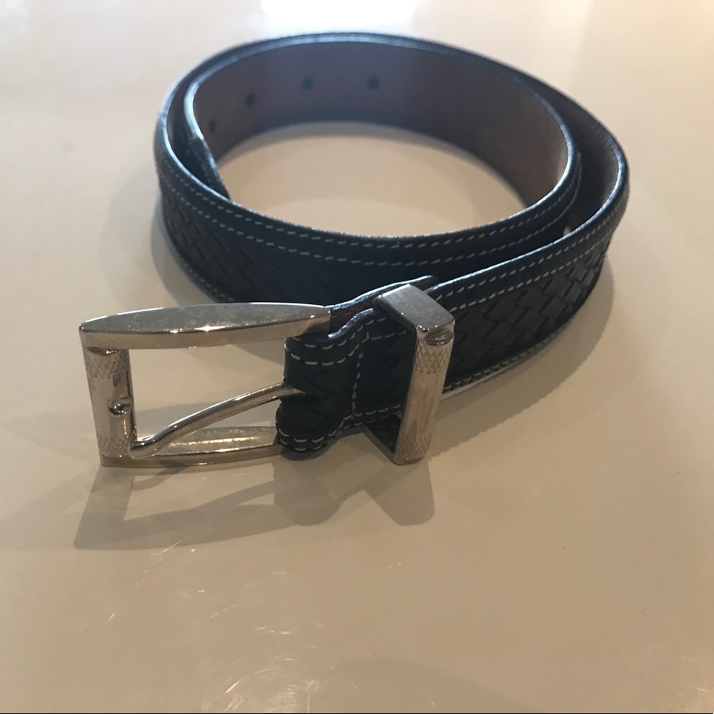 Tommy Bahama belt in mint condition. Size small.