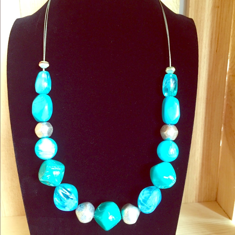 💠New York & Co Turquoise Necklace💠 - Picture 1 of 3