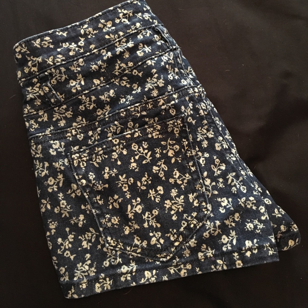 Forever 21 high top jean shorts