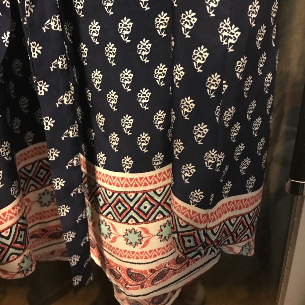 Clothes - Picture 2 of 2