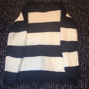 Forever 21 knit sweater