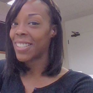 Meet your Posher, Cortney