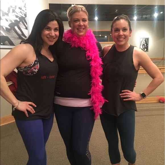 Meet Your Posher - Picture 3 of 3