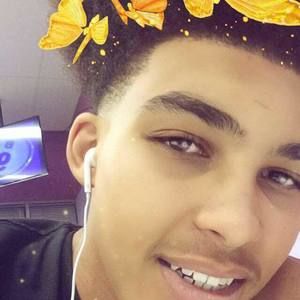 Meet your Posher, Brandon