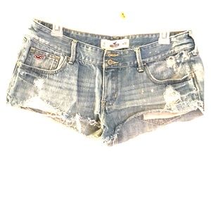 Destroyed light wash shorts