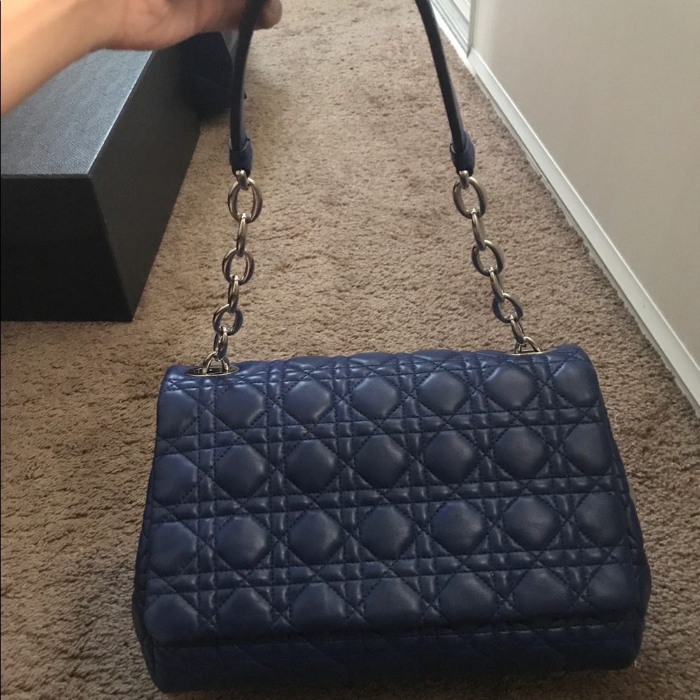 Christian Dior shoulder bag 99% brand new