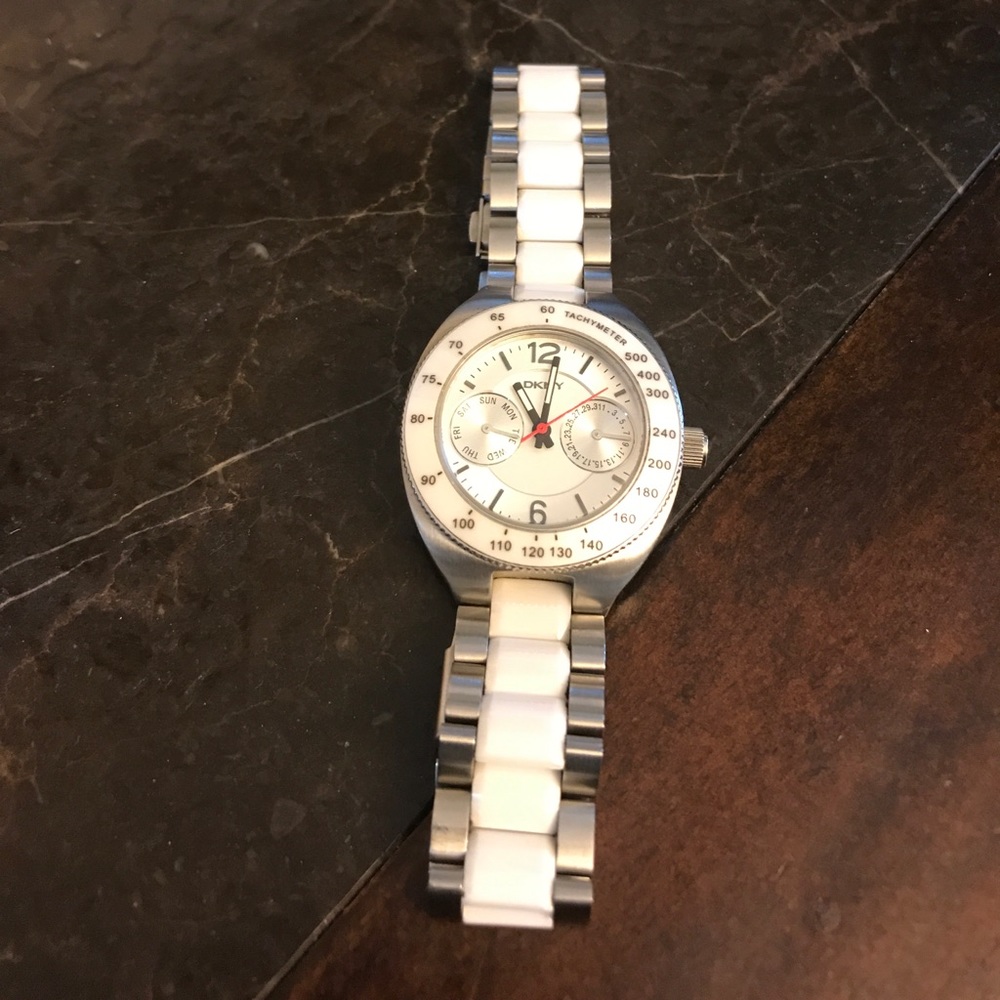 Dkny watch