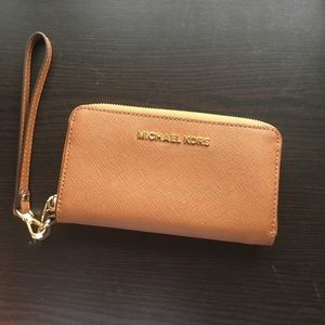 Michael Kors Wrislet