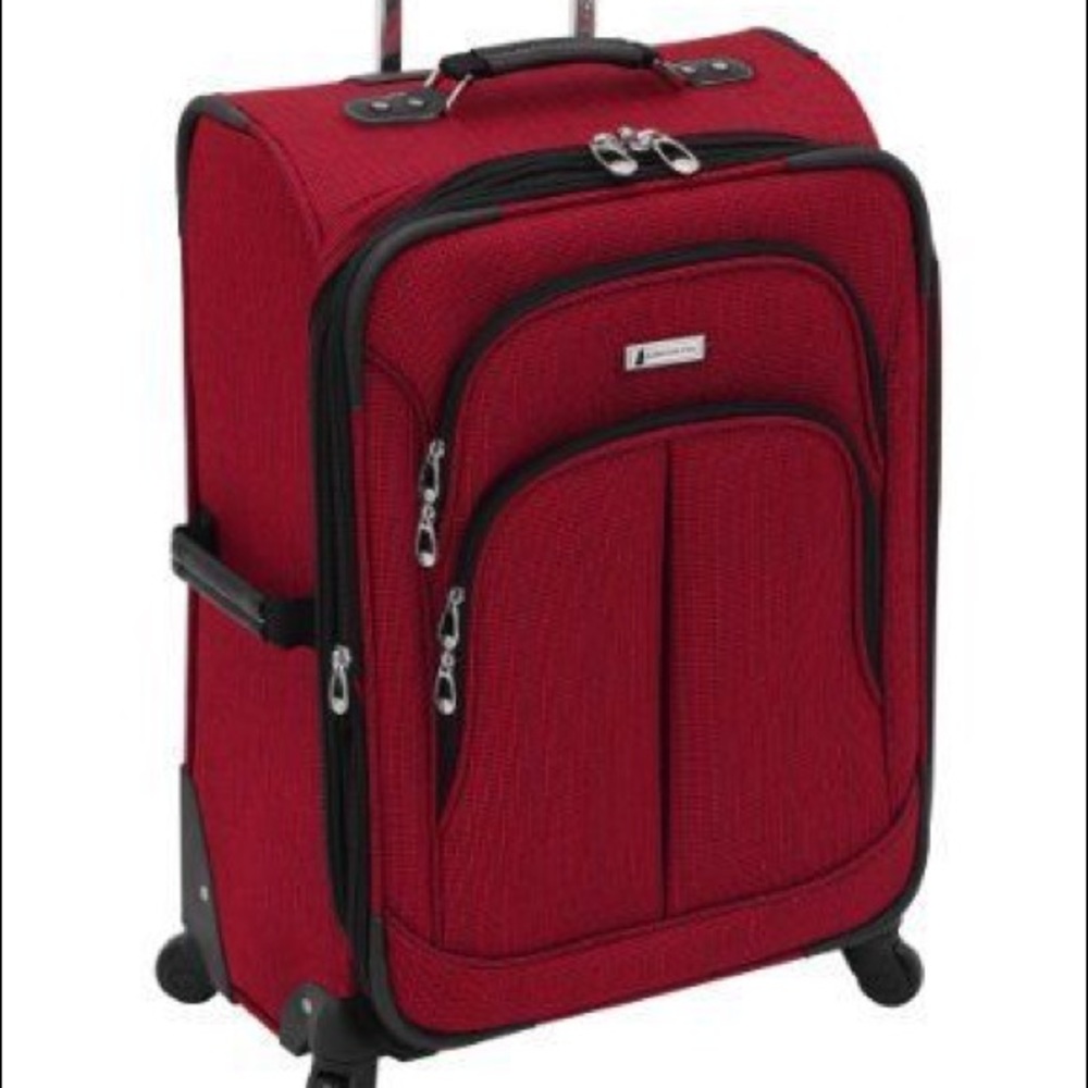 London Fog Chatham Carry On Spinner