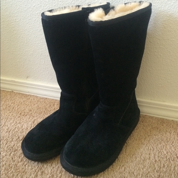 Ugg boots - Picture 2 of 4