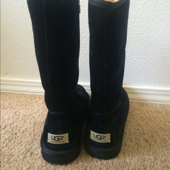 Ugg boots - Picture 3 of 4