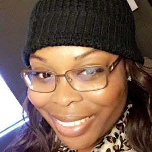 Meet your Posher, Angelica