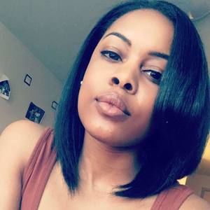 Meet your Posher, Alisha