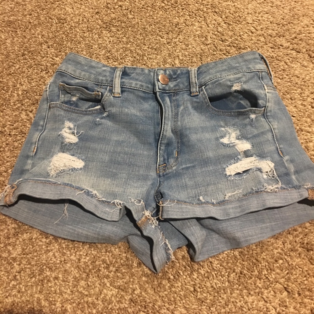 American Eagle light washed shorts