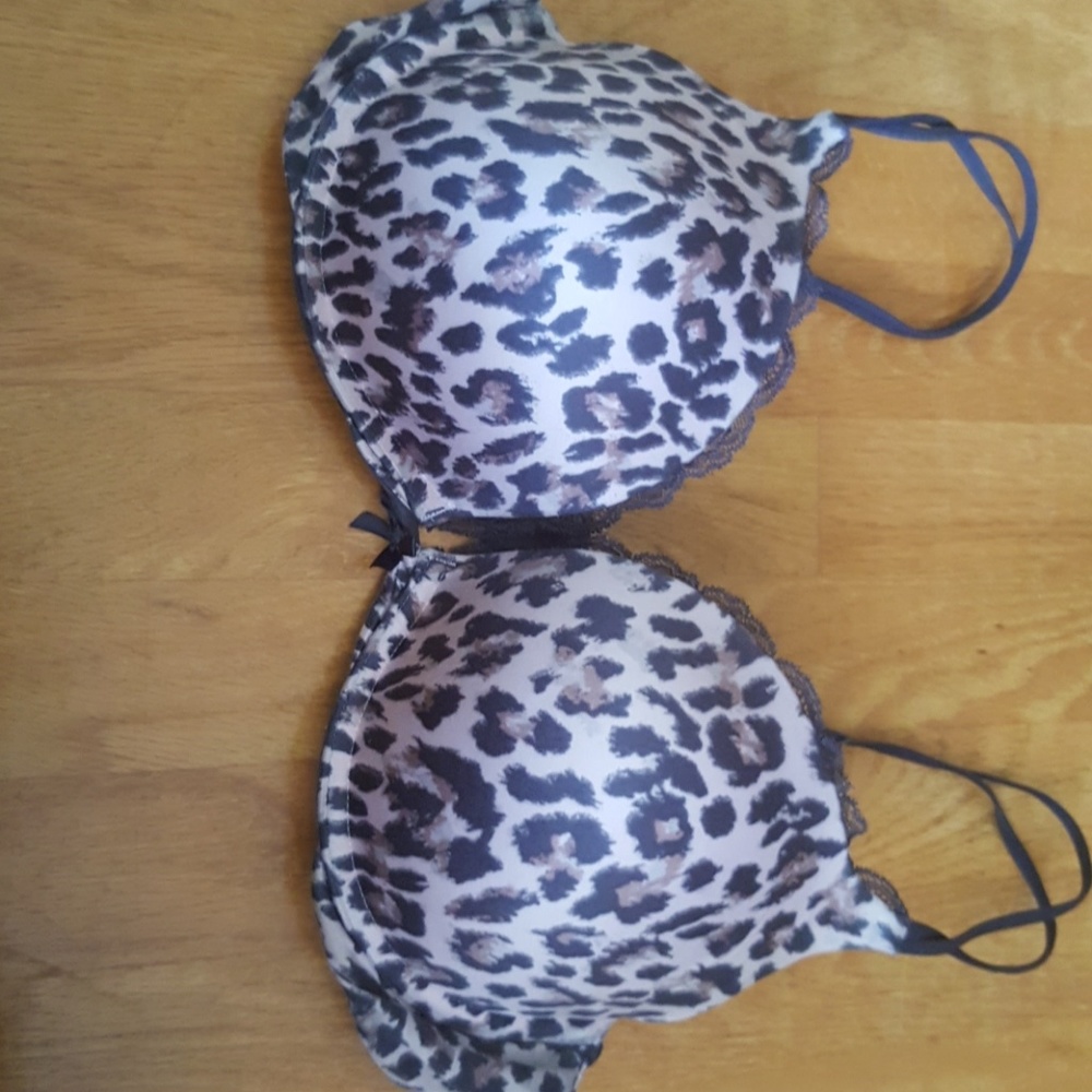 Victoria's secret very sexy push up