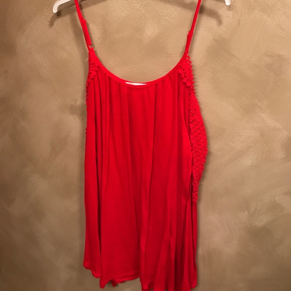 🆑 LAST 1 (S)!! 🎉Red Cold Shoulder - Picture 4 of 6