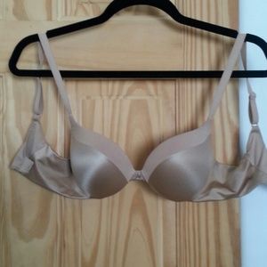 Victoria's Secret bra push-up 32B